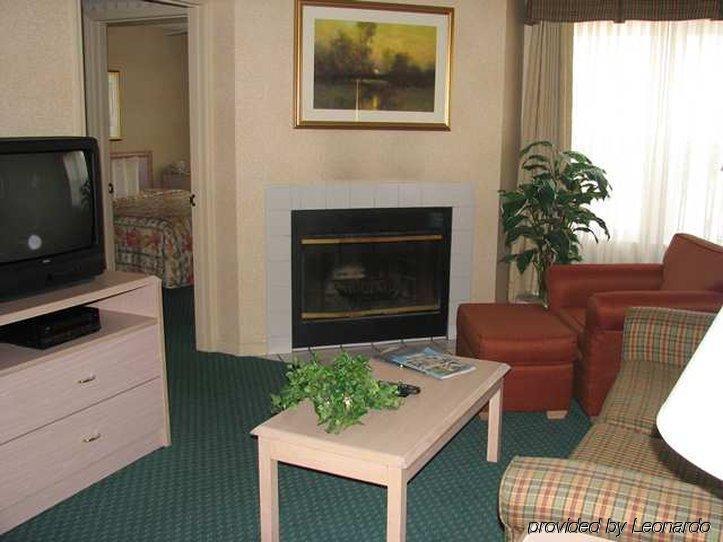 Staybridge Suites - Columbus - Worthington, An Ihg Hotel חדר תמונה
